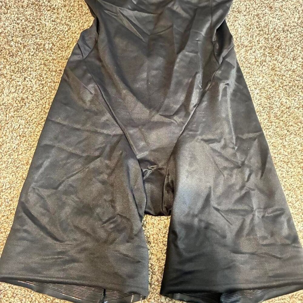 Underscore Women's Black Shapewear